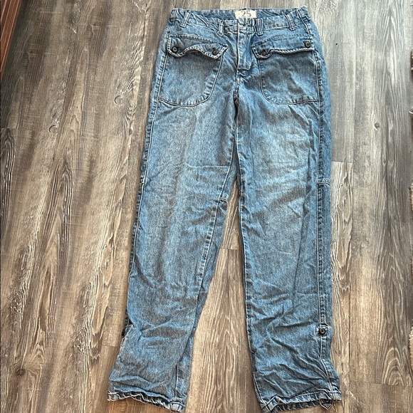 We the Free Square Pocket Casual Jeans Adjustable Length 25 Loose Baggy - Picture 1 of 7